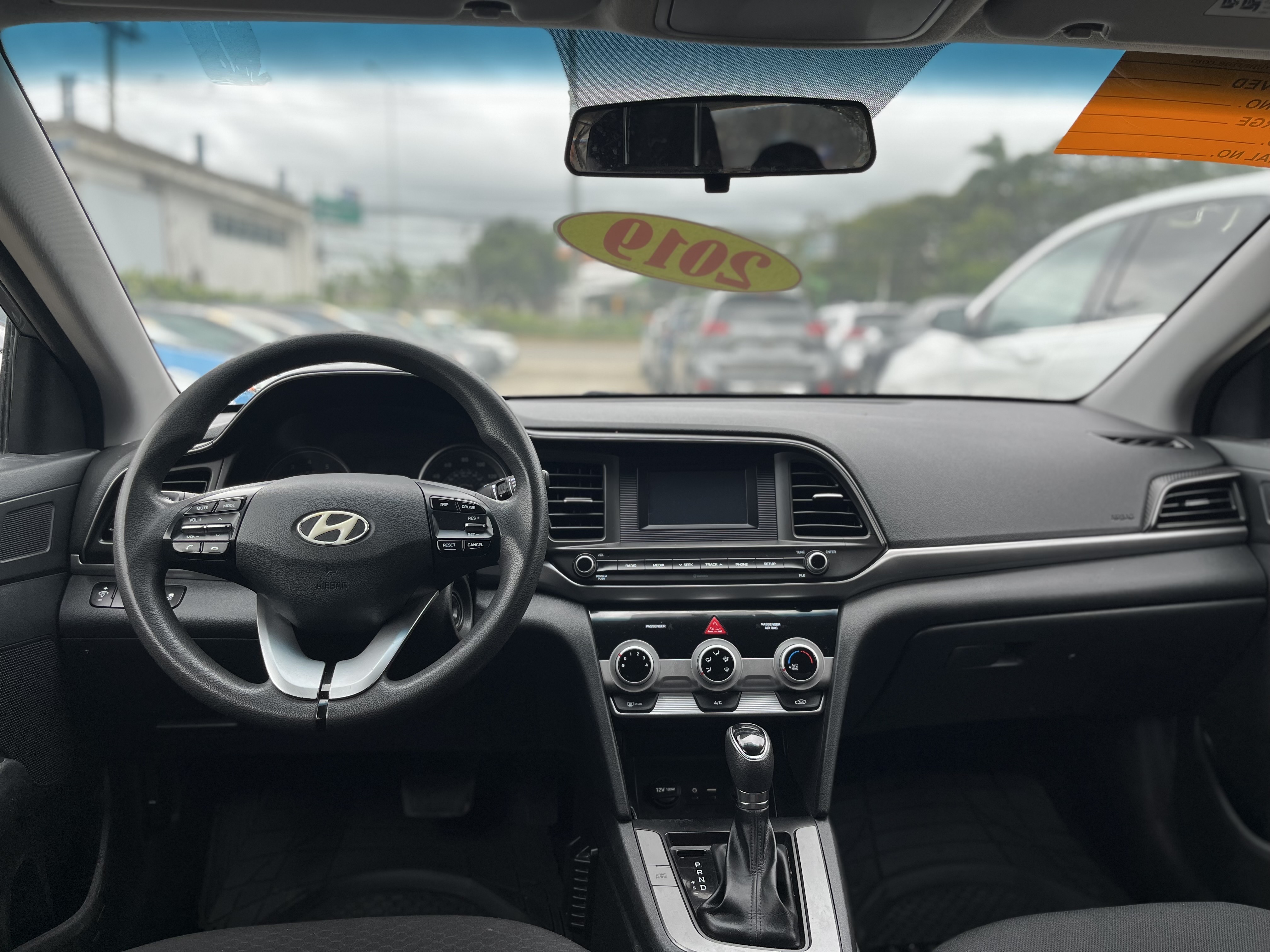 carros - Hyundai Elantra 2019 / Recién importado
 5