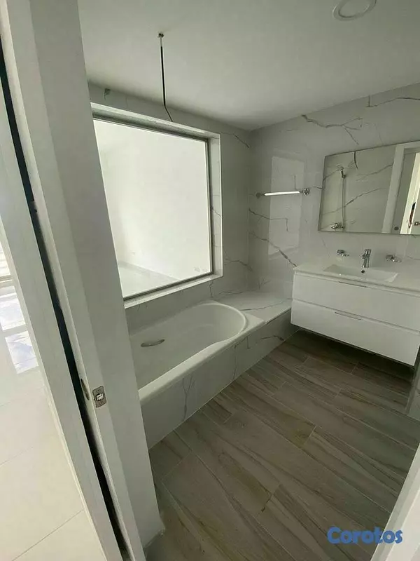 apartamentos - Apartamento en venta ubicado en Urbanización Real 3