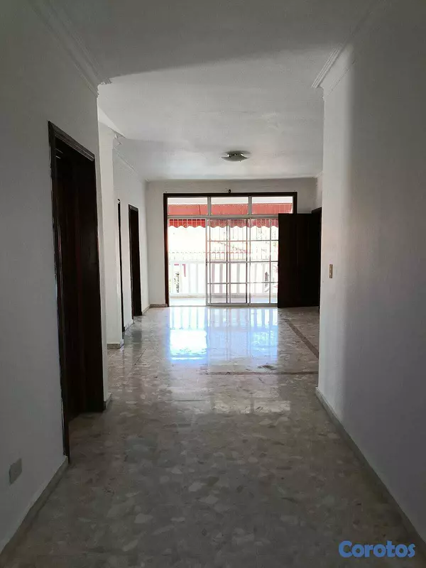 casas - Alquiler de Casa en Colinas del Oeste 6