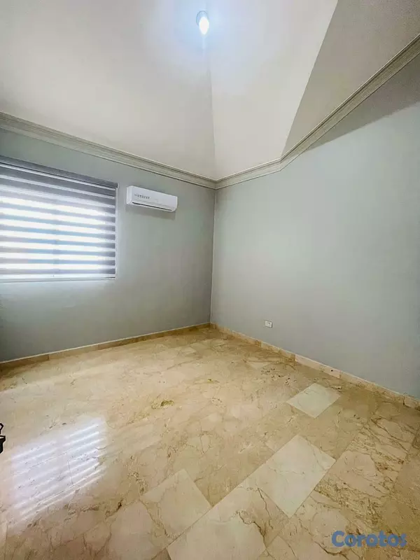 casas - CASA EN RENTA EN LLANOS DE GURABO  16