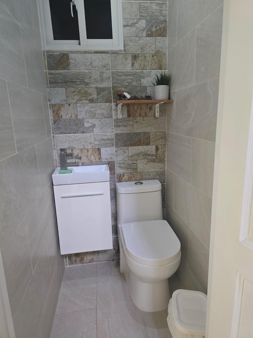 apartamentos - hermoso apartamento en una zona céntrica  en el mirador sur  7