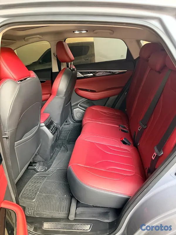 jeepetas y camionetas - Changan En Venta 5