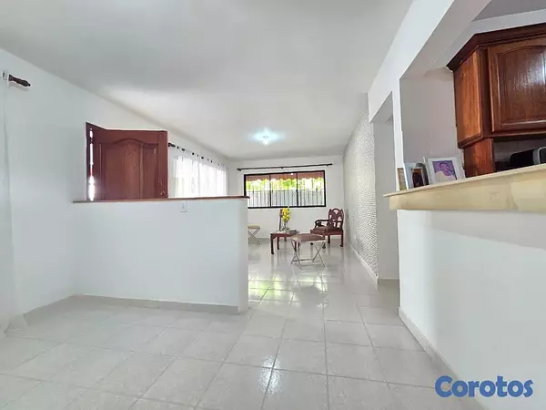 casas - venta de casa en la autopista de san isidro brisa oriental Santo Domingo este  9