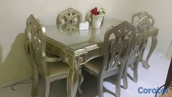 muebles y colchones - Comedor de 6 sillas y repisa en caoba pintada 2
