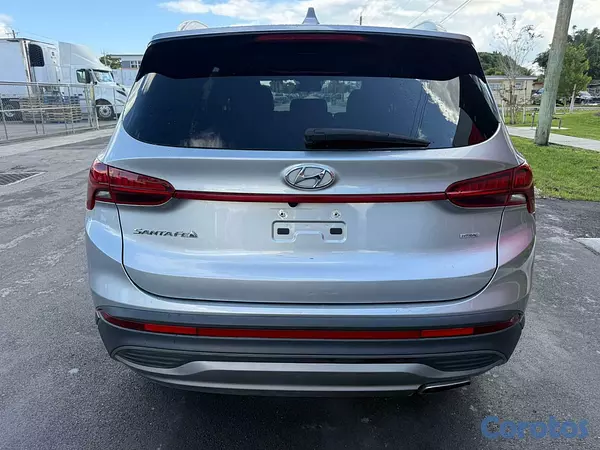 jeepetas y camionetas - Hyundai Santa Fe SEL 2023 9
