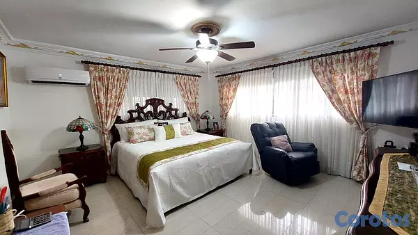 casas - Casa en venta en Julieta Morales, D.N 8