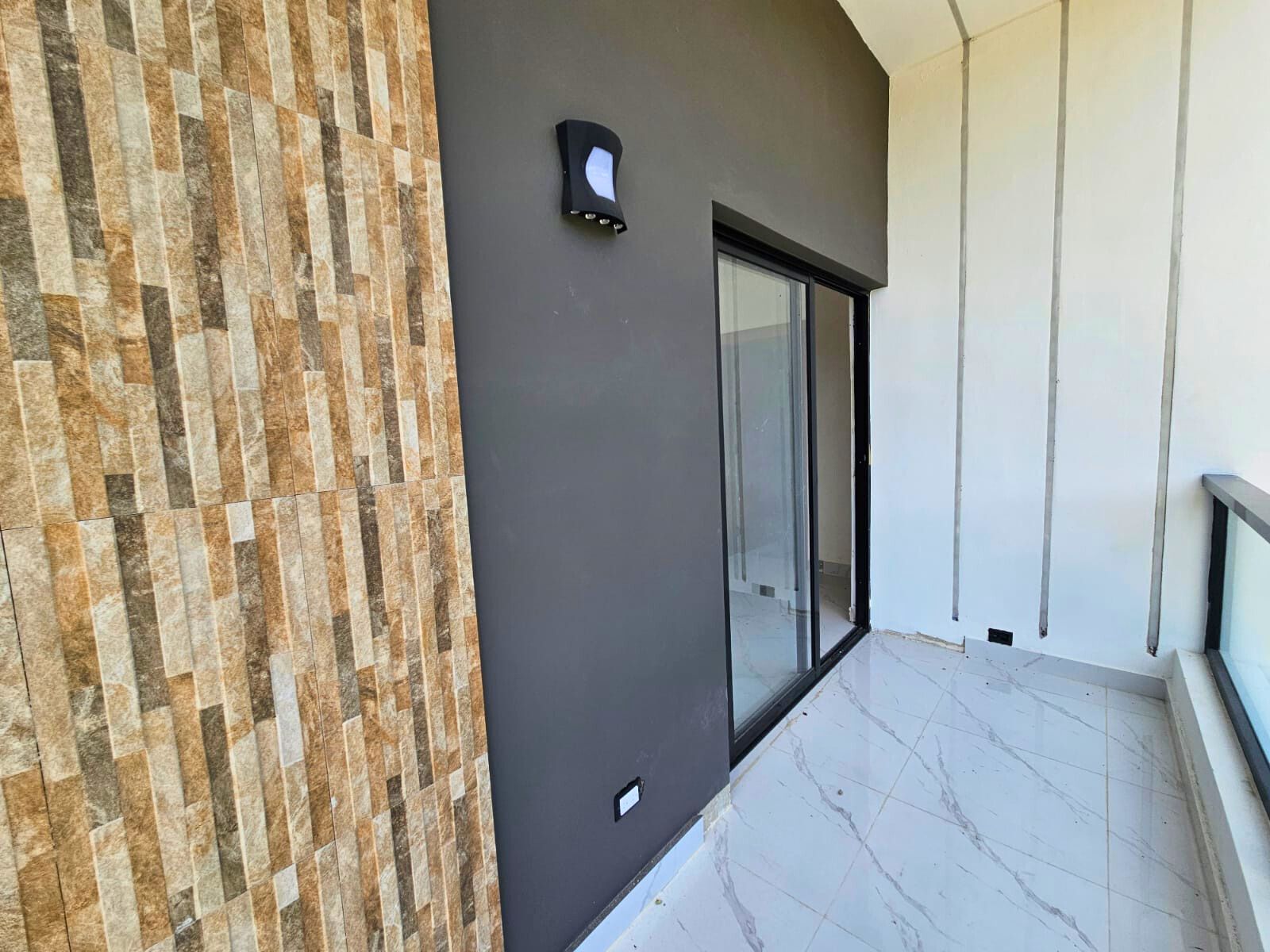 casas - Casa en ciudad modelo ii en venta, jacobo majluta 1