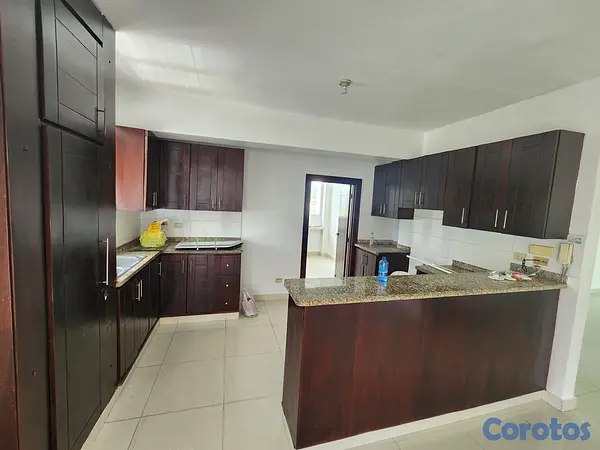 apartamentos - Apartamento amplio en Las Damas 11