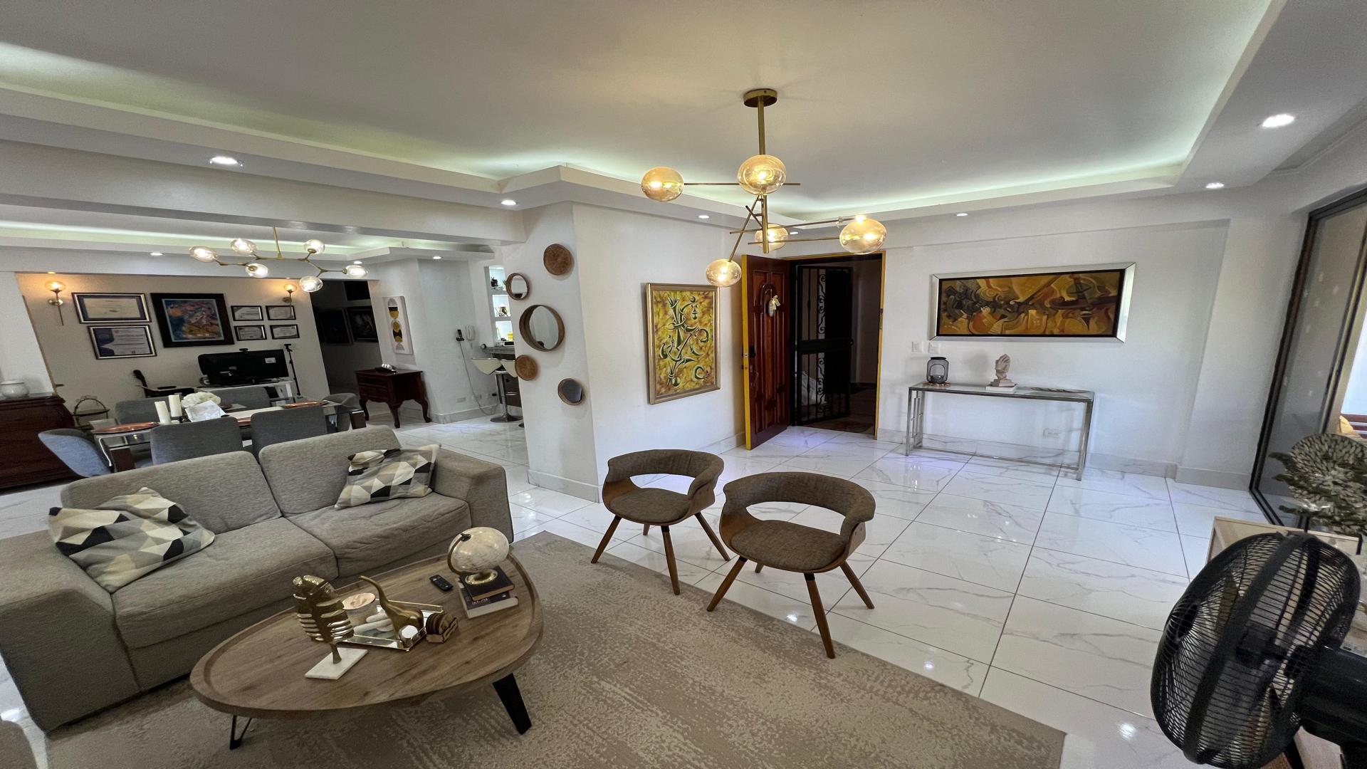 apartamentos - Apartamento tipo Penthouse remodelado en venta en Arroyo Hondo Viejo 4