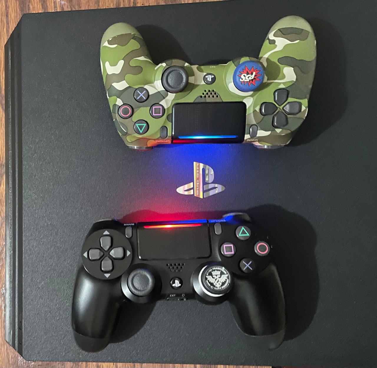 consolas y videojuegos - Play station 4 pro 3