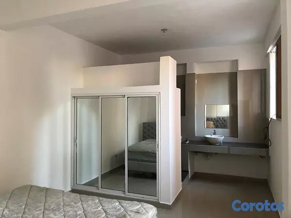 otros inmuebles - Edificio en la Zona Colonial de 3 niveles  2