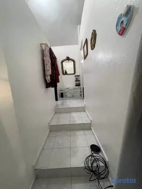 casas - Hermosa y amplia casa con precio de oportunidad ubicada en Alma Rosa 2. 4