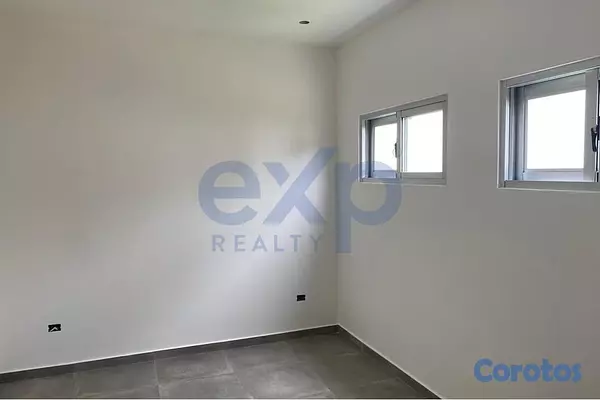 casas - Villa  En venta  Amueblada con Piscina en Las Terrenas Cerca de las PLayas 4
