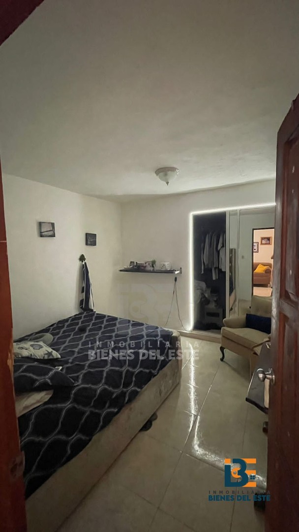 casas - Acogedora propiedad, con excelente ubicación y  Cinco Amplias Habitaciones 5