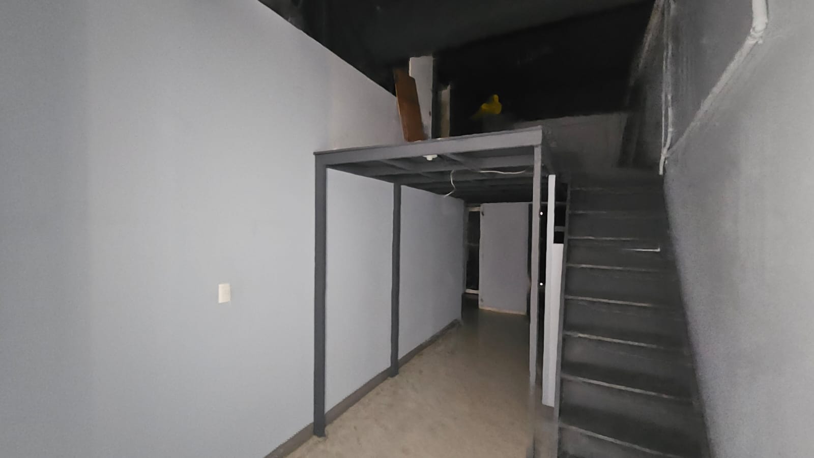 oficinas y locales comerciales - LOCAL EN SERALLES  2
