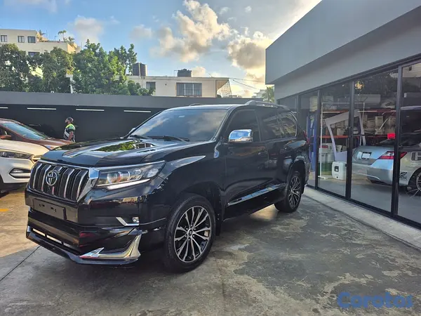 jeepetas y camionetas - Toyota Land Cruiser Prado 2018 6
