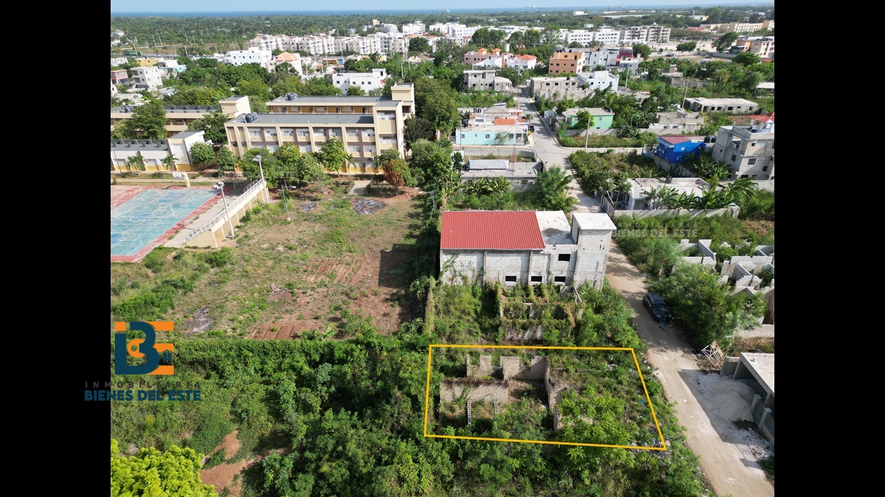 casas - SE VENDE CASA EN CONSTRUCCION de Oportunidad. 1
