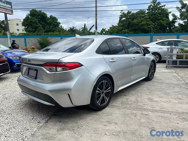 carros - TOYOTA COROLLA LE 2021 8