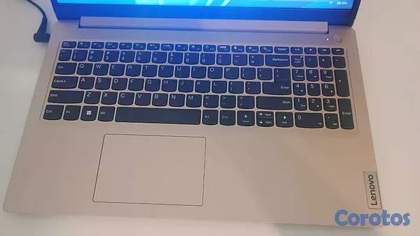computadoras y laptops - Laptop de Oportunidad Como Nueva 4