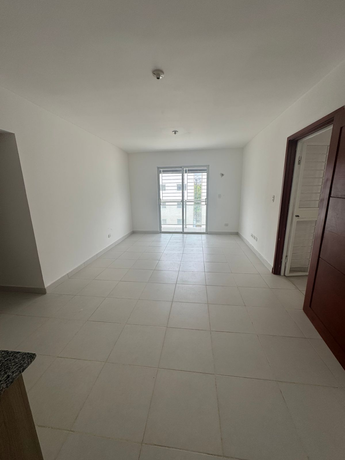 apartamentos - Piso 3 En Santo Domingo Este Residencial 8