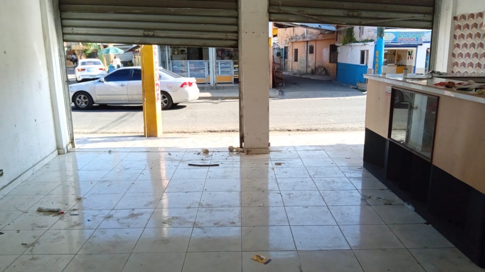 oficinas y locales comerciales - local comercial  1