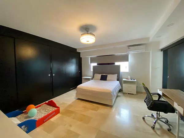 apartamentos - Vendo apto. en los cacicazgos USD 450,000.00   7