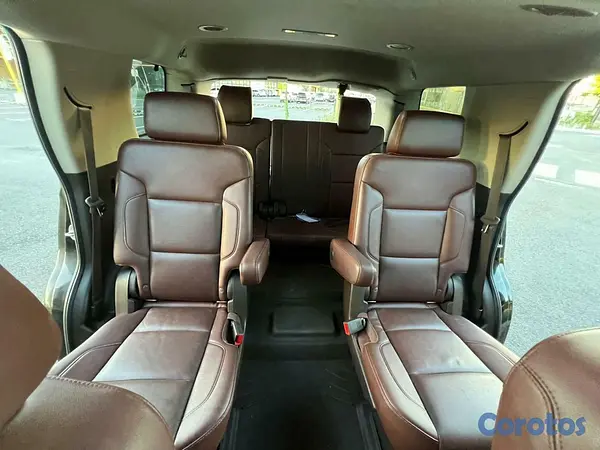 jeepetas y camionetas - Chevrolet tahoe premier 2020 7