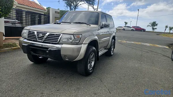 jeepetas y camionetas - Nissan patrol v6 2001 5