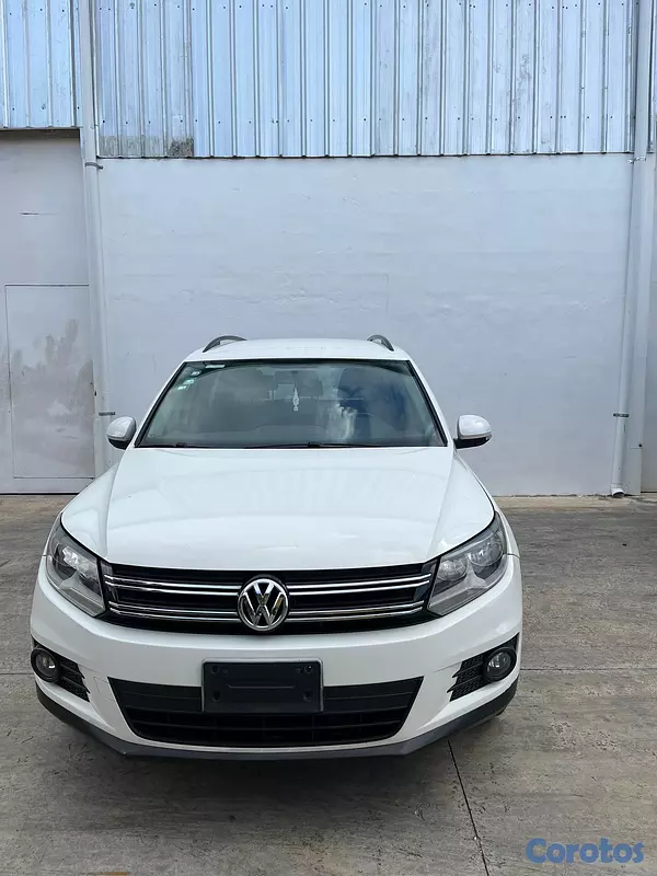 jeepetas y camionetas - Volkswagen Tiguan 4