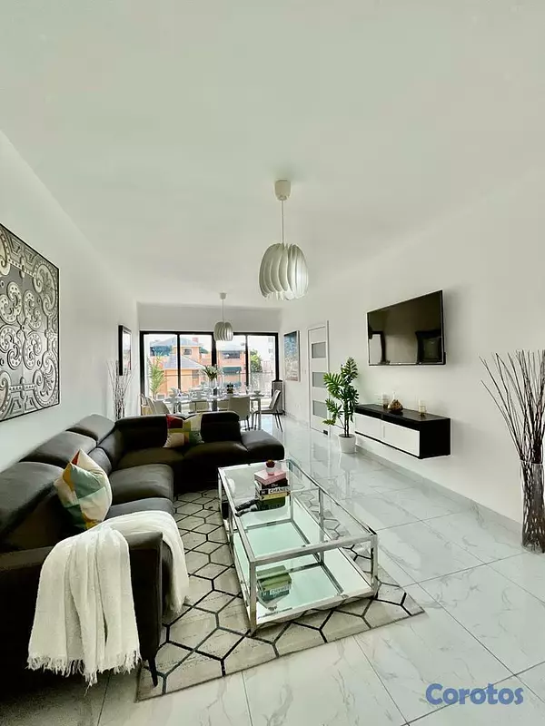 apartamentos - Apartamento en Evaristo Morales 2