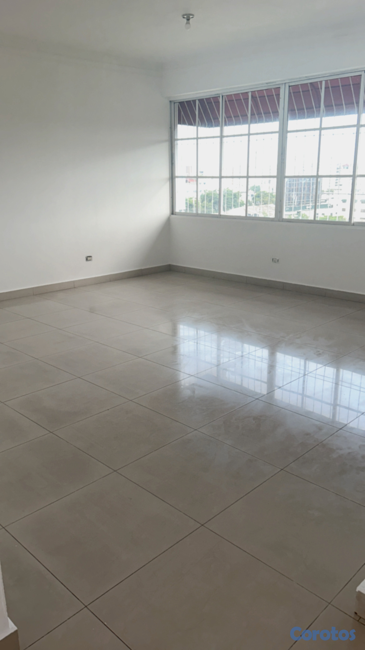 apartamentos - Apto alquiler Evaristo Morales 170Mt2 5