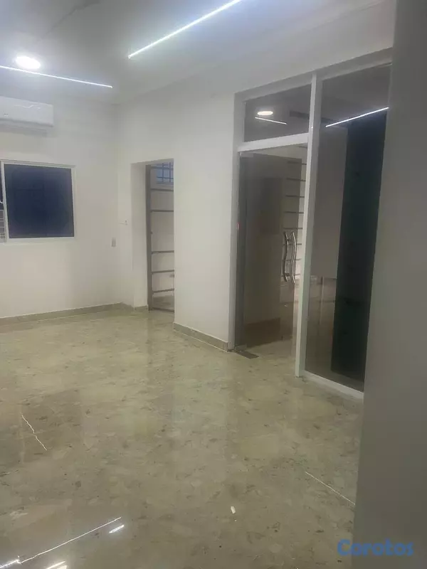oficinas y locales comerciales - LOCAL COMERCIAL GAZCUE  3
