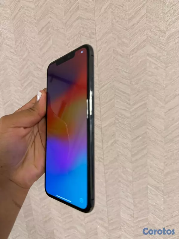 celulares y tabletas - IPhone 11 Pro Max  4