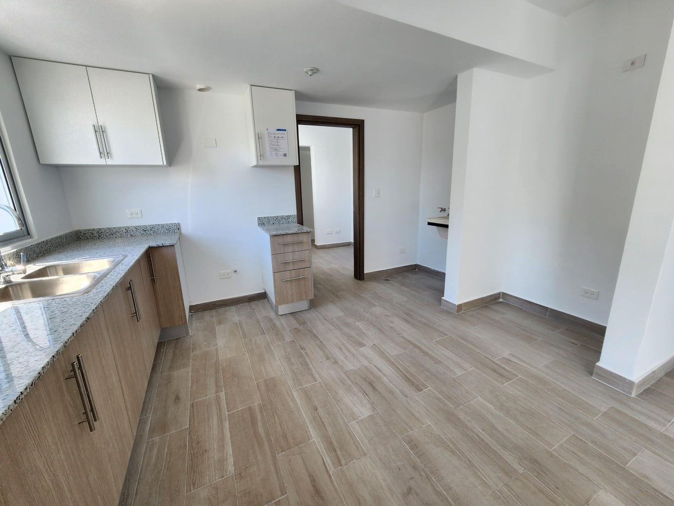 apartamentos - Apartamento evaristo morales 5to piso 
