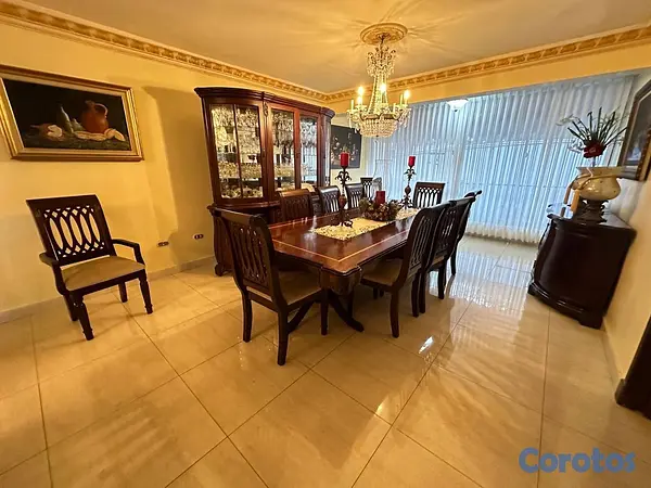 casas - Casa en venta: Urbanización Fernández Santo domingo D.N 9