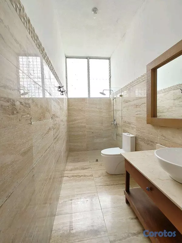 apartamentos - Apartamento en Alquiler en Mirador Sur, frente al Parque 3