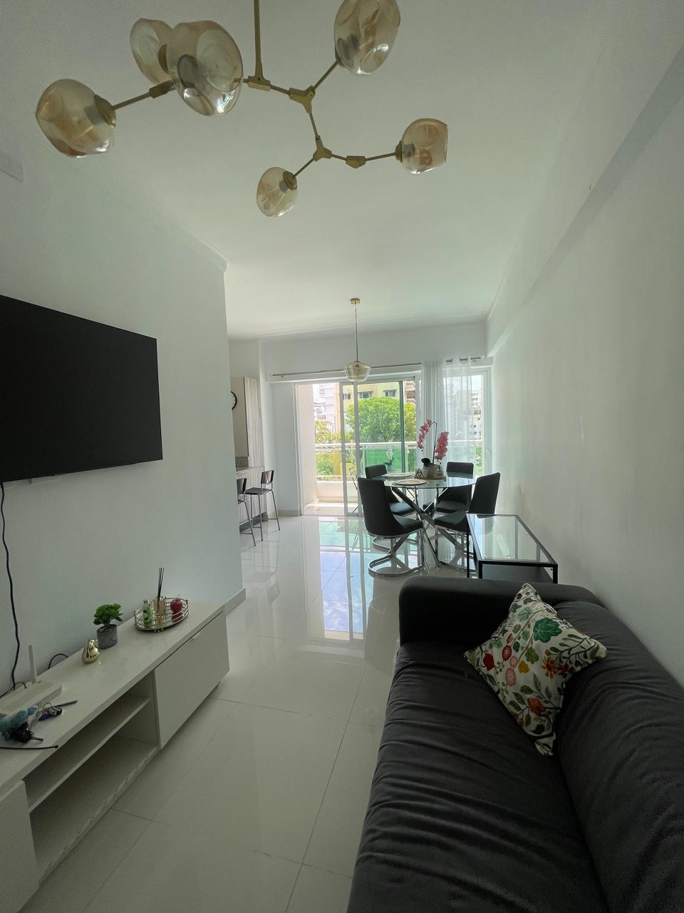 apartamentos - lquiler Apartamento Amueblado en Evaristo Morales 3