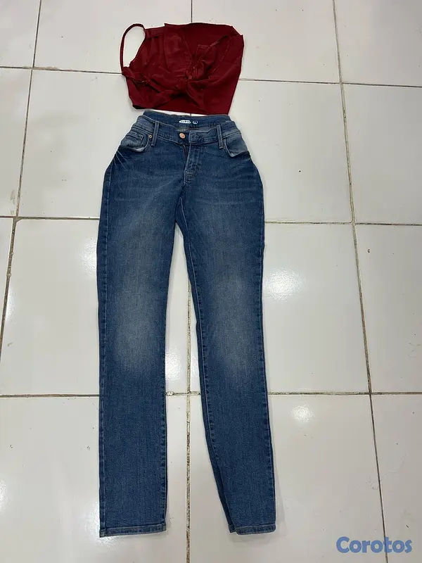 ropa para mujer - Venta de Caja de Ropa de Hombre y de Mujer incluye zapatos , tenis , Tacones  13
