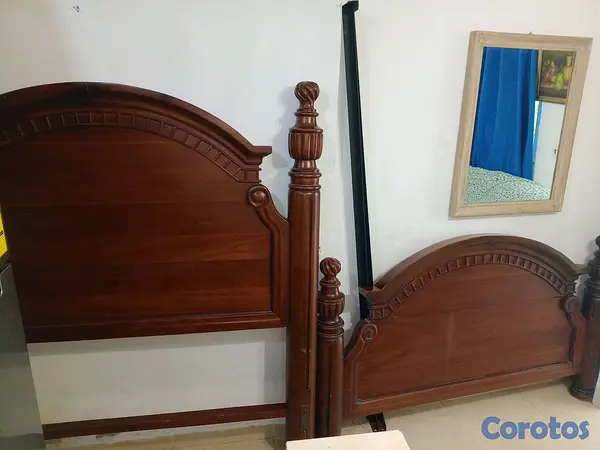 muebles y colchones - Vendo base cama caoba puro queen de 60  7