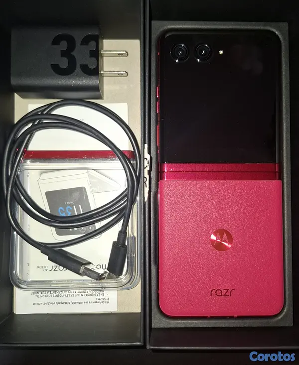 celulares y tabletas - MOTOROLA RAZR 40 ULTRA 12+12 RAM Y 512 GB con IA 3