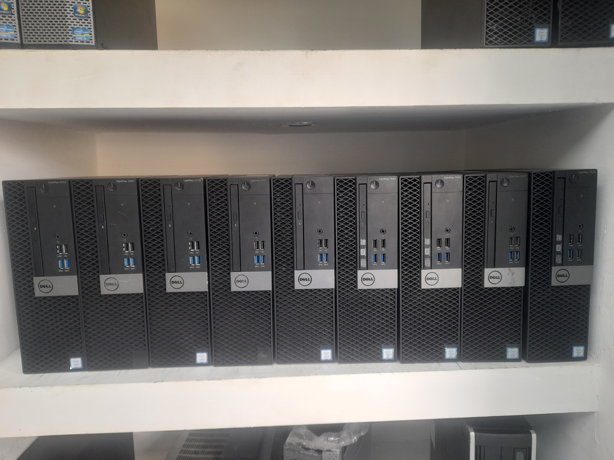 computadoras y laptops - DELL OPTIPLEX 5050, 5060, 7040Leer la descripción 1