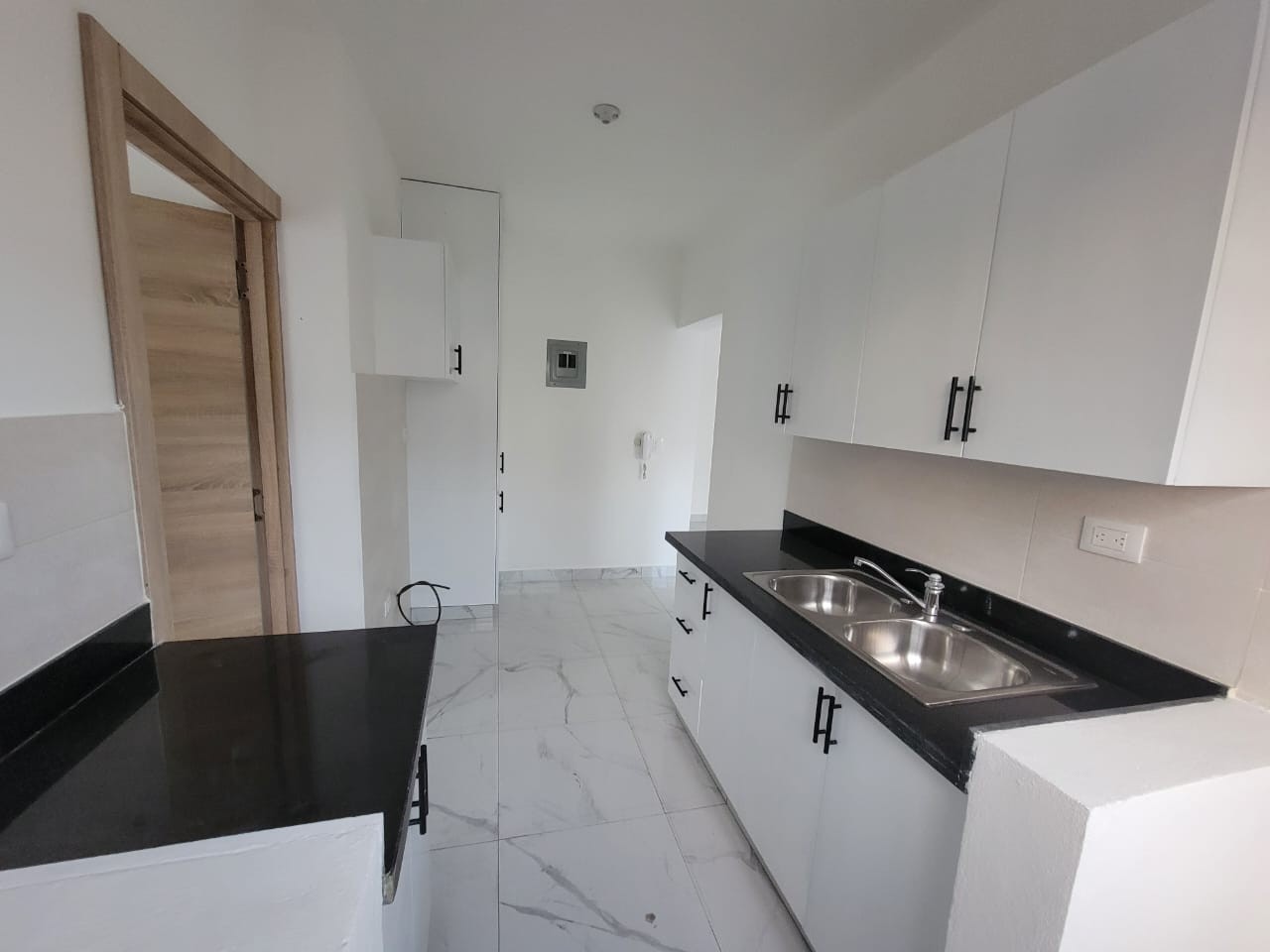 apartamentos - VENDO 3er piso a estrenar en La Agustina, cerca del nacional nuevo Código: PD146 6