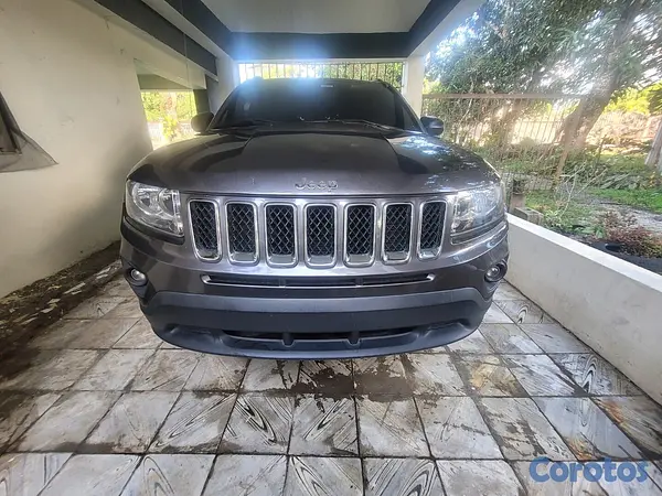 jeepetas y camionetas - Jeep Compass Sport 2017 4