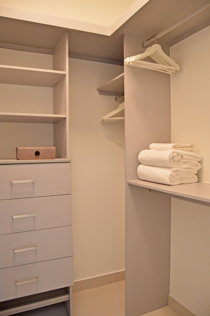 apartamentos - Apartamento amueblado en Piantini  5