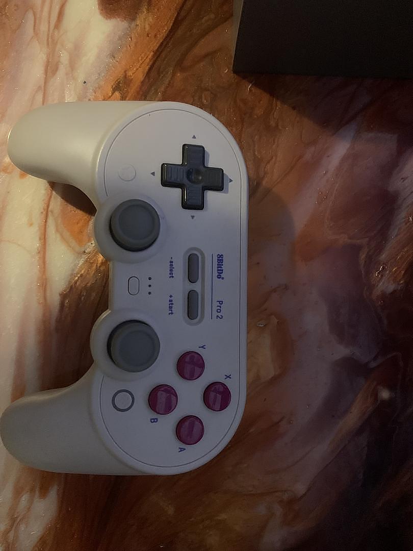 consolas y videojuegos - Vendo 8BitDo Pro 2 Bluetooth Controller 0