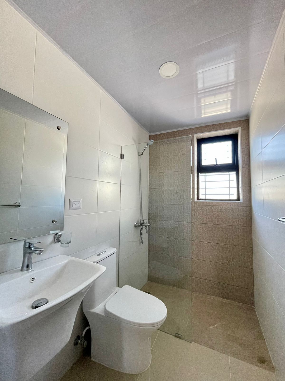apartamentos - Apartamento 1er en Los Rieles de Gurabo 5
