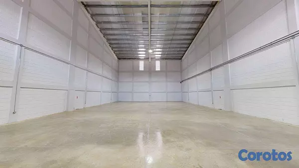 oficinas y locales comerciales - Gran nave Industrial Autopista Duarte cerca de la  5