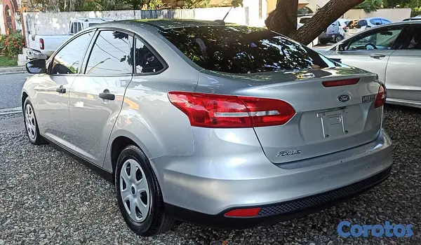 carros - FORD FOCUS 2018 MECANICO 2