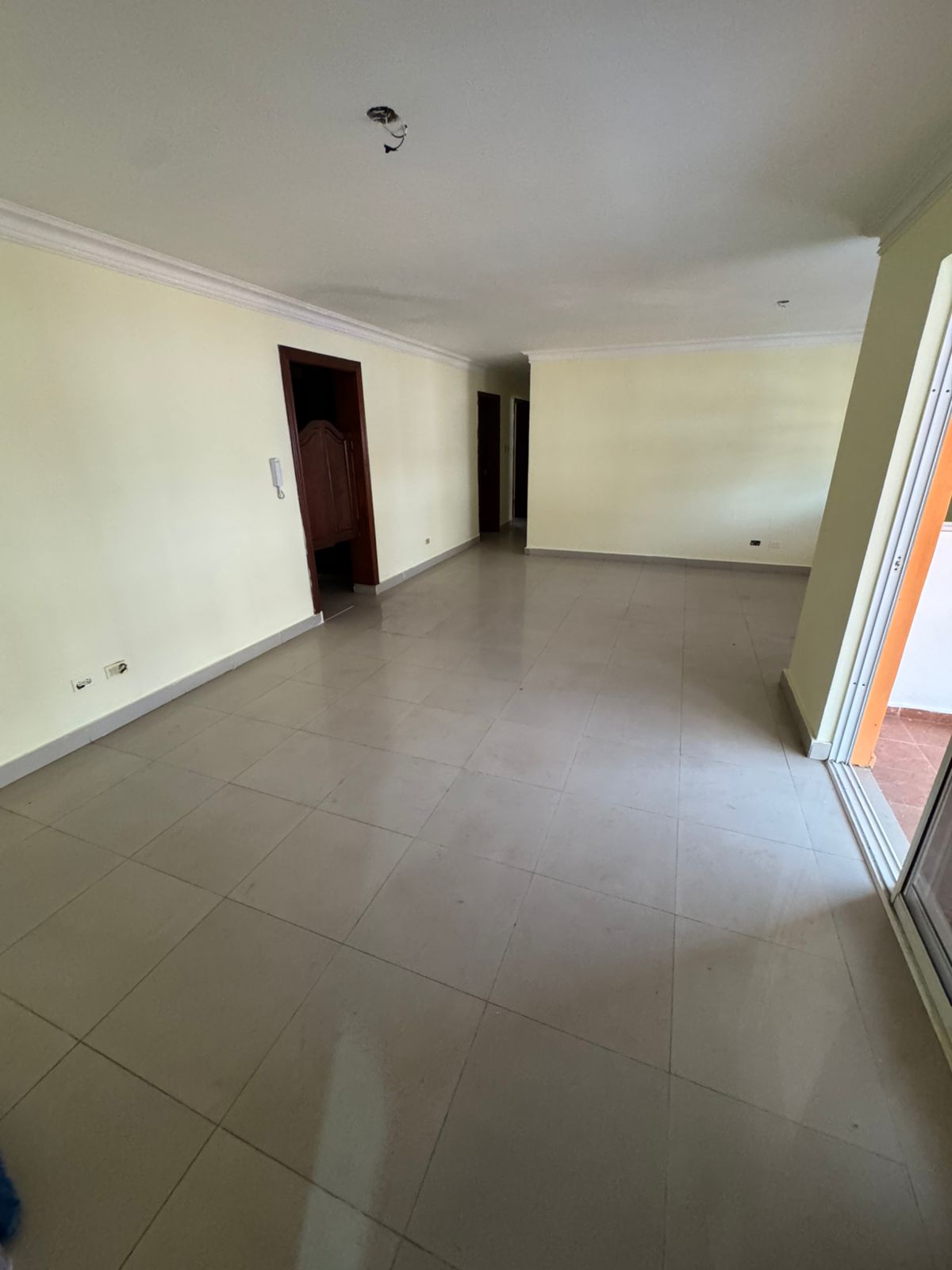apartamentos -  Alquiler de Apartamento en Vista Hermosa  2