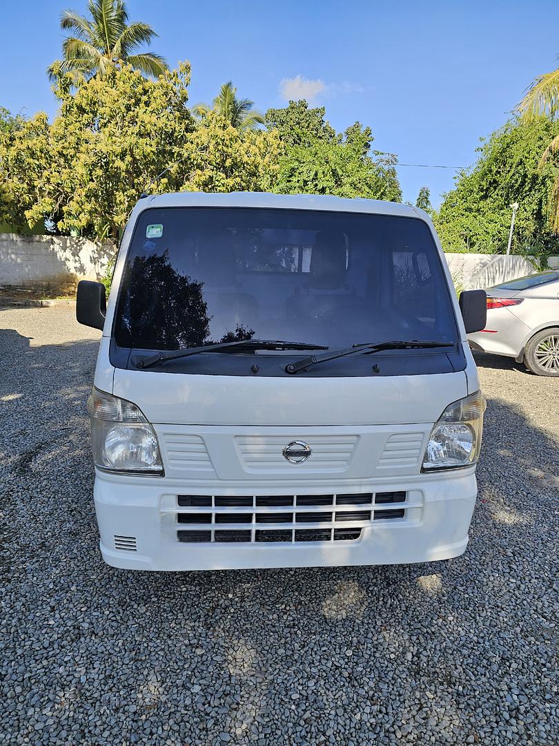 camiones y vehiculos pesados - Nissan NT100 año 2016  2